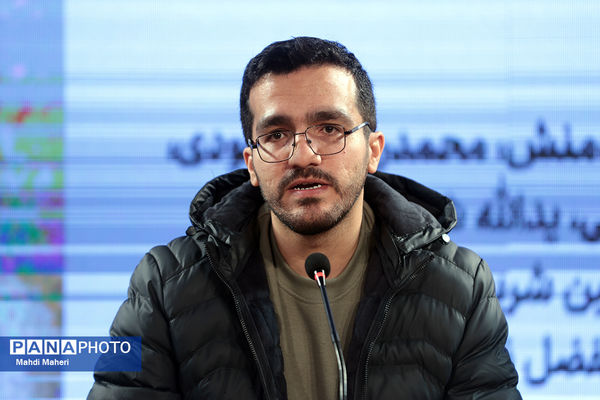 نشست نقد و بررسی فیلم «کوچ» در چهل و چهارمین جشنواره ملی فیلم فجر