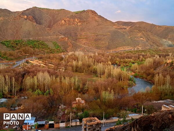 زاینده‌رود نفس سبز بهار