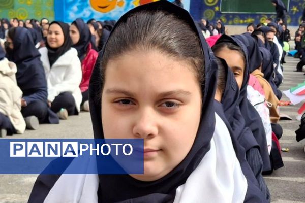 از کلاس درس تا شکوه انقلاب؛ شور دانش آموزی،  شور فجر