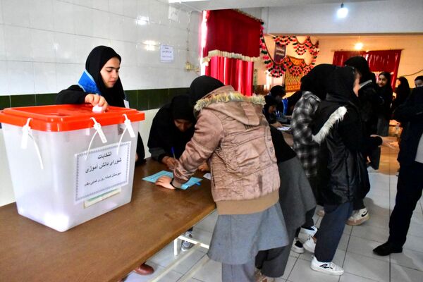 انتخابات شورای دانش‌آموزی در مدارس کهگیلویه‌ و‌ بویراحمد