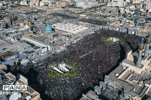 تشییع پیکر رهبر شهید انقلاب در مشهد مقدس-۱
