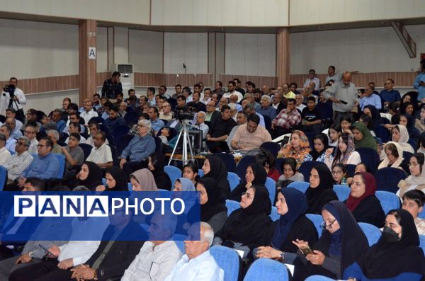 مراسم تجلیل از فرهنگیان‌‌برتر و بازنشستگان بستک