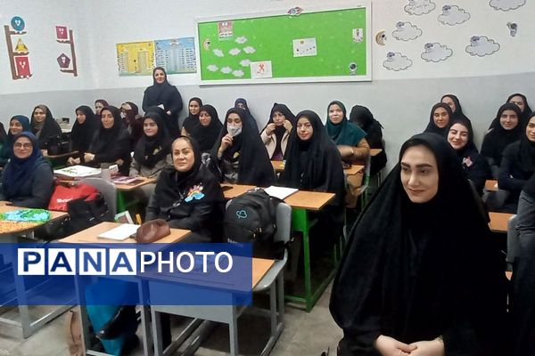  اولین دوره آموزش مهارت‌های پایه مربیگری در شهر ری 