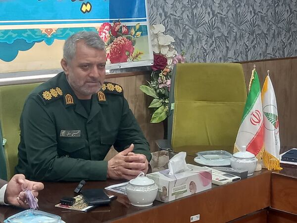 نشست خبری فرمانده ناحیه مقاومت بسیج کاشمر با خبرنگاران به مناسبت هفته دفاع مقدس