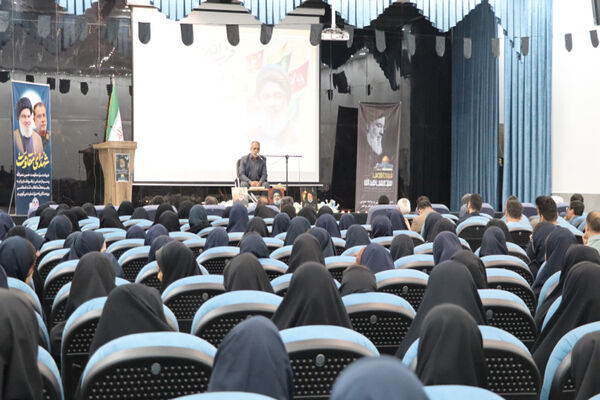 مراسم یادبود اسطوره مقاومت شهید حسن نصرالله در آموزش‌و‌پرورش استان بوشهر