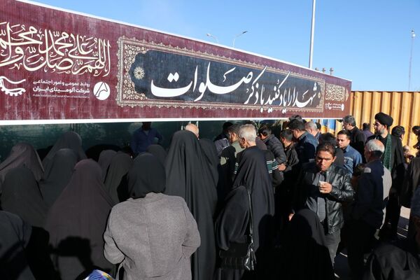 حضور پرشور بسیجیان شهرستان جاجرم در گردهمایی عظیم بسیجیان جاجرم، هم نوا با طنین نام شهید گمنام