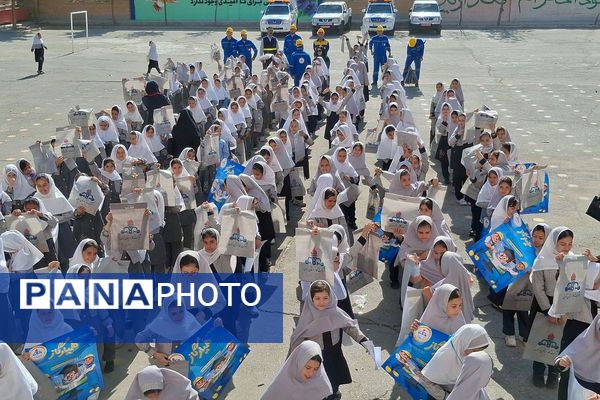 همیاران گاز در دبستان توفیق شهرستان رباط‌کریم
