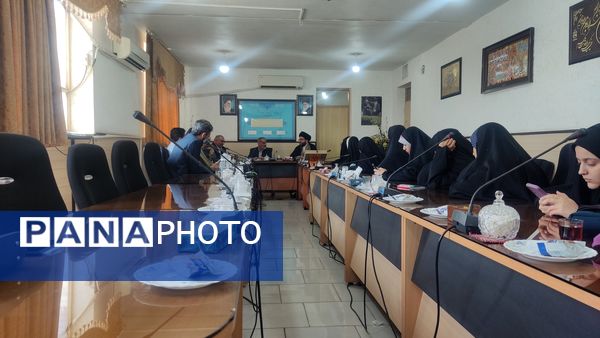 دیدار خبرنگاران پانا با مدیر آموزش و پرورش ناحیه 3 قم