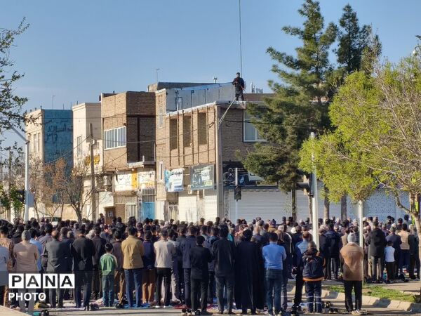  نماز عیدسعید فطر در سرخس، آیینه‌ای از وحدت و انسجام اسلامی