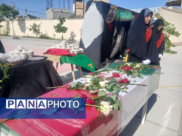 مراسم تشییع شهید گمنام در دبیرستان فرزانگان میناب