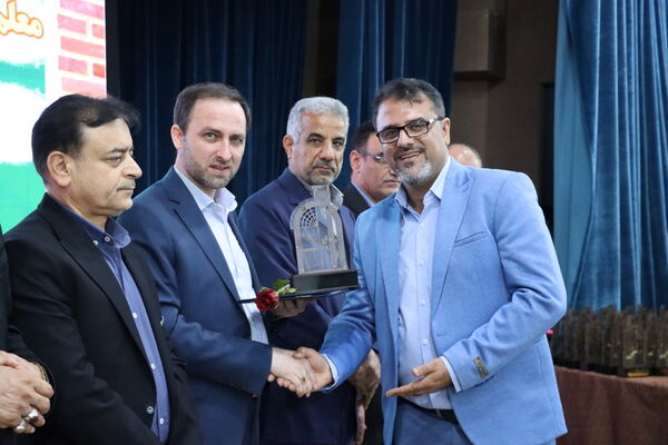 تجلیل از معلمان نمونه استان بوشهر 