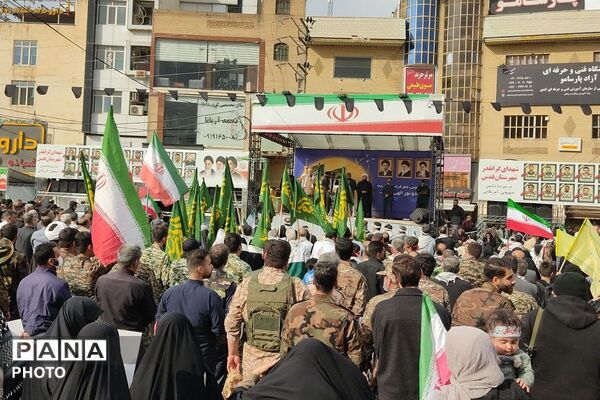 طنین لبیک به ایران امام‌رضایی؛ تجلی وحدت مدیران و بسیجیان در رزمایش بزرگ اقتدار