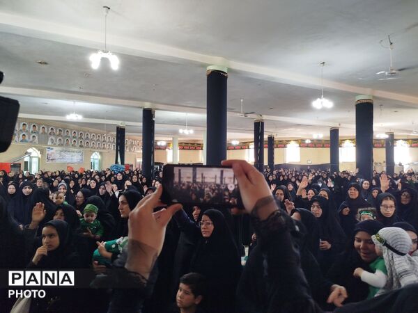 همایش شیرخوارگان حسینی شهرستان بن