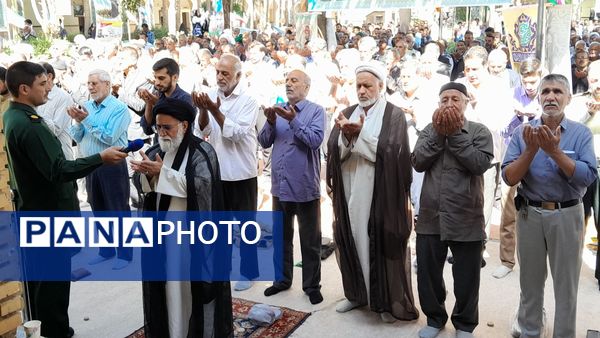 نماز جمعه در جوار شهدای بهشت فضل نیشابور 