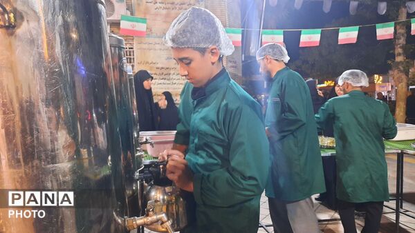 قاب پانا میزبان فعالیت چایخانه حضرت زهرا (س)در  هفتمین شب از ماه محرم الحرام 