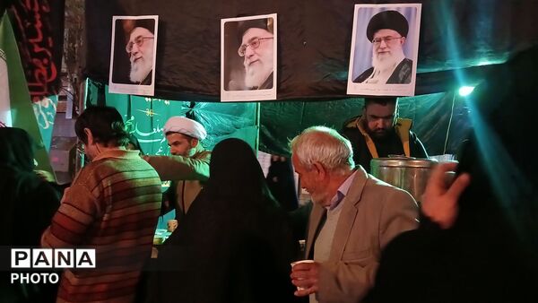 پایبندی مردم فارسان به آرمان‌های رهبر 