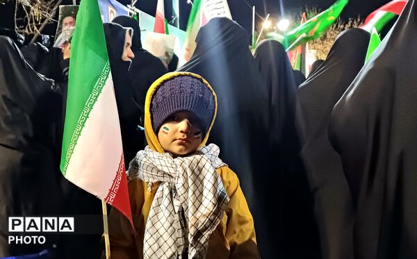 هر شب، حماسه‌ای از جنسِ اتحاد در میدان شهدا