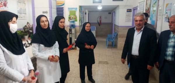 تقدیر امام جمعه سملقان از پرستاران شهر قاضی و شهر آوا 