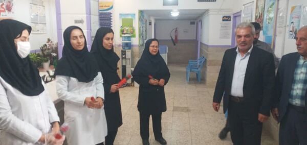 تقدیر امام جمعه سملقان از پرستاران شهر قاضی و شهر آوا 