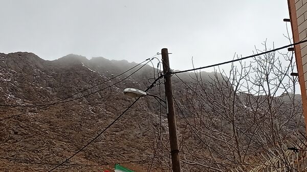 بارش زیبای باران با عطر و بوی بهار در شهرستان بن