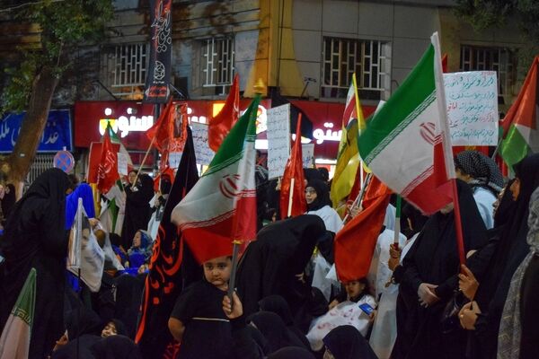 میدان مصدق کرمانشاه؛ میزبان نخستین شب های عزاداری‌های خیابانی