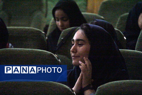 جشنواره هنرهای نمایشی در شریف الدین علی در شهر یزد