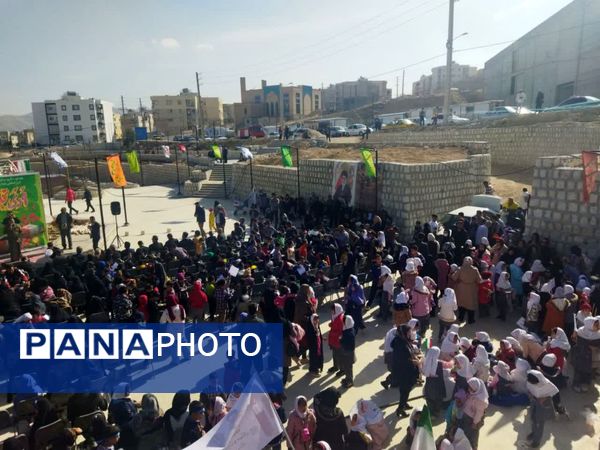 9دی تجلی بصیرت امت و عشق به ولایت