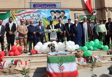 طنین زنگ مهر در مدارس شهرستان رشتخوار