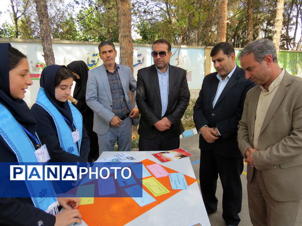 انتخابات همیار مشاور مدرسه دخترانه فرزانگان