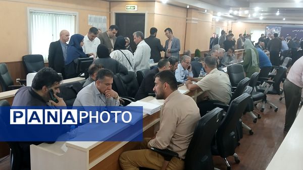ملاقات مردمی استاندار مازندران با شهروندان محمودآباد