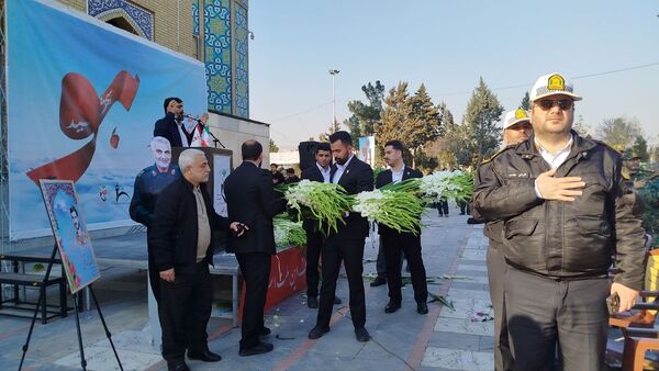 آیین گلباران مزار شهدای امامزاده محمد کرج
