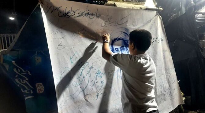 طنین دلتنگی نهاوندی‌ها برای رهبر شهید انقلاب
