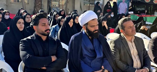 برگزاری یادواره «لاله‌های روشن» در دبیرستان مهدیه