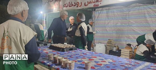 حضور پرشور مردم منطقه رودخانه در آیین گرامیداشت چهلمین روز شهادت