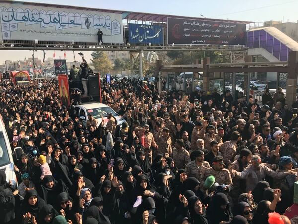 اجتماع بزرگ عزاداران حضرت زهرا(س) همزمان با تشییع شهیدان گمنام دفاع مقدس