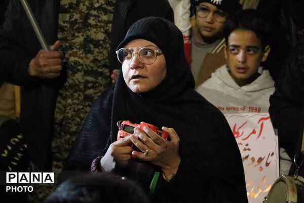 اجتماع مردمی بیعت با رهبر انقلاب در نیشابور 