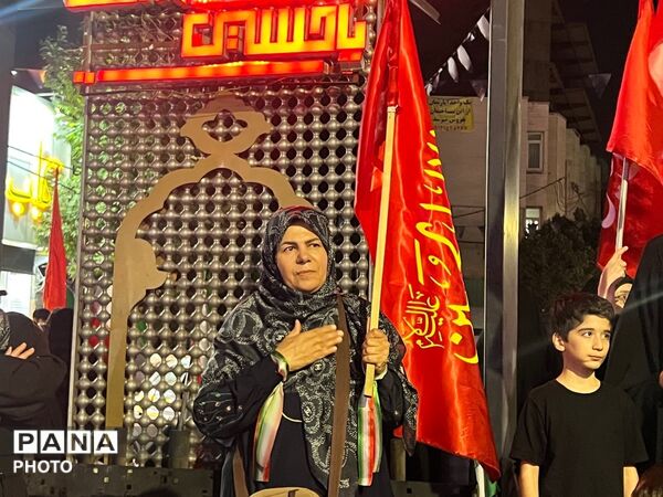 حضور باشکوه مردم کرج در صد و یازدهمین شب از تجمعات مردمی