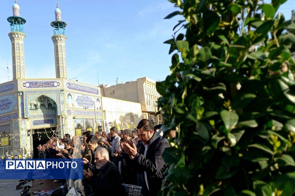شکرانه توحید؛ نماز عید فطر در نجف‌آباد