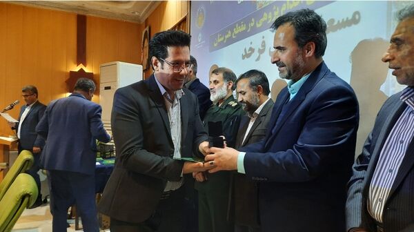 تجلیل از برگزیدگان پژوهشگر خراسانی در مشهد