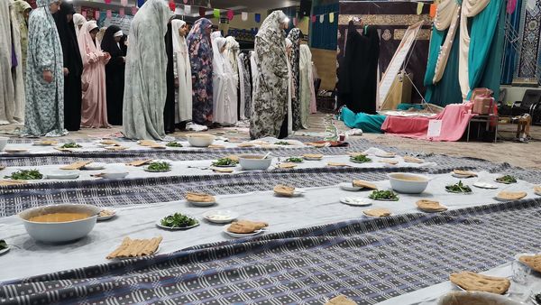 از نیمکت مدرسه تا محراب مسجد؛ اعتکاف، کانون خودسازی دانش آموزان