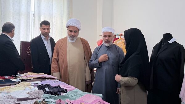 افتتاح نمایشگاه دست‌سازه‌های دانش‌آموزی در هنرستان صدیقه طاهره(س)