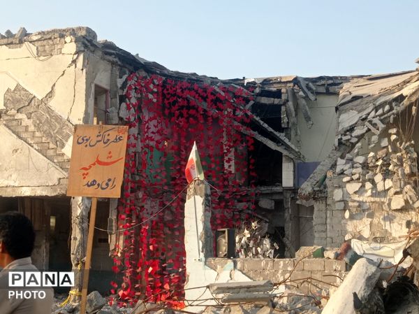 یاد معلمان شهید مدرسه شجره طیبه در هفته معلم زنده ماند