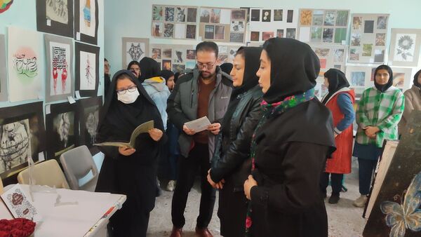 نمایشگاه ماها در هنرستان بصیرت آشخانه
