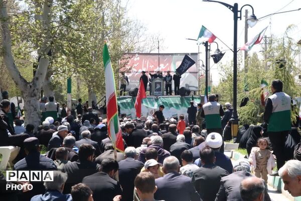 مردم نظرآباد با قلب‌هایی مالامال از عشق و وفا در سوگ رهبر شهید گردهم آمدند
