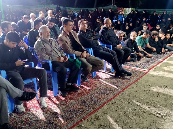 مراسم سوگواری، علم گردانی در روستای گرمدره 