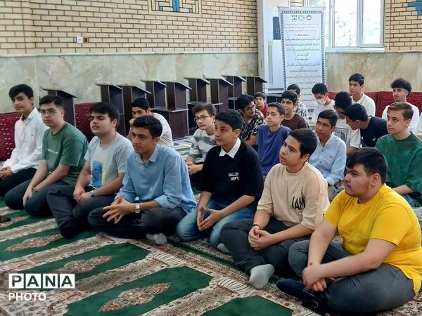 آیین«نوجوانان نوجهاد»؛ جشن تکلیف پسران