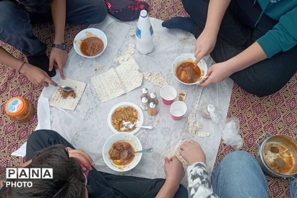 کارگاه آشپزی؛در مدرسه موعود بهارستان یک