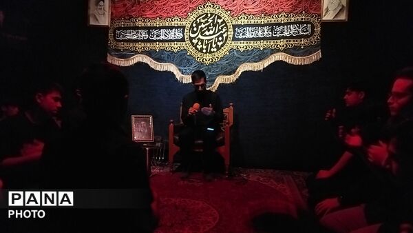مراسم شب عاشورا در هیئت صراط الحسین (ع) 