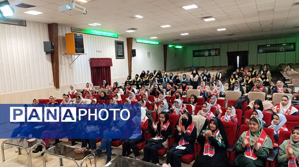 کارگاه آموزشی دانش‌آموزان دختر یاور مربی تشکیلات پیشتازان شهرستان نیشابور 