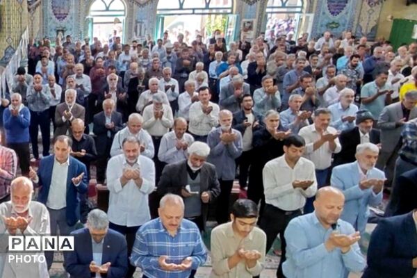 مصلی شهر میزبان اجتماع پرشور نمازگزاران شهرستان ورامین